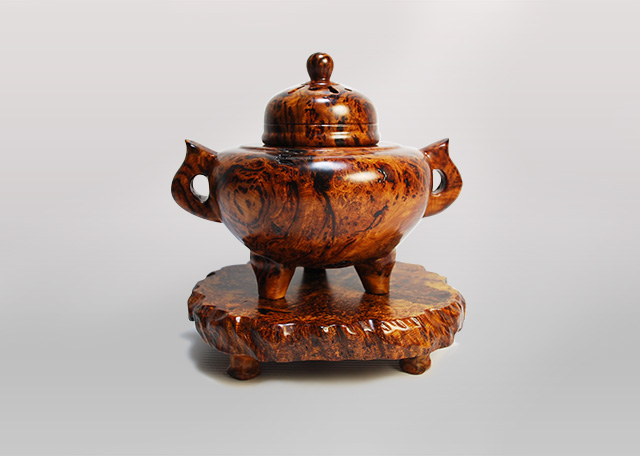 銘木屋久杉泡瘤の画像