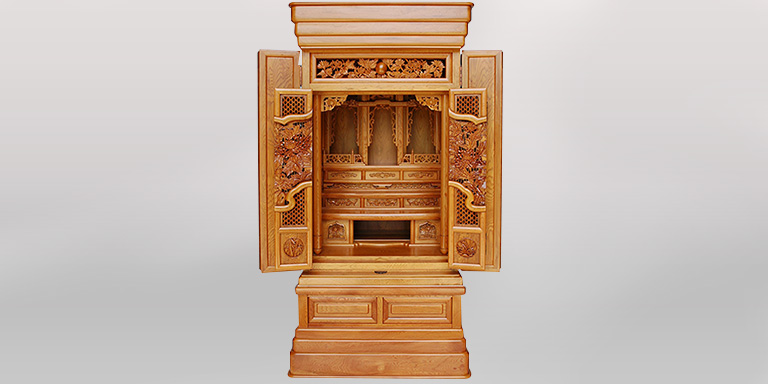 総無垢仏壇 <br />1300型の画像