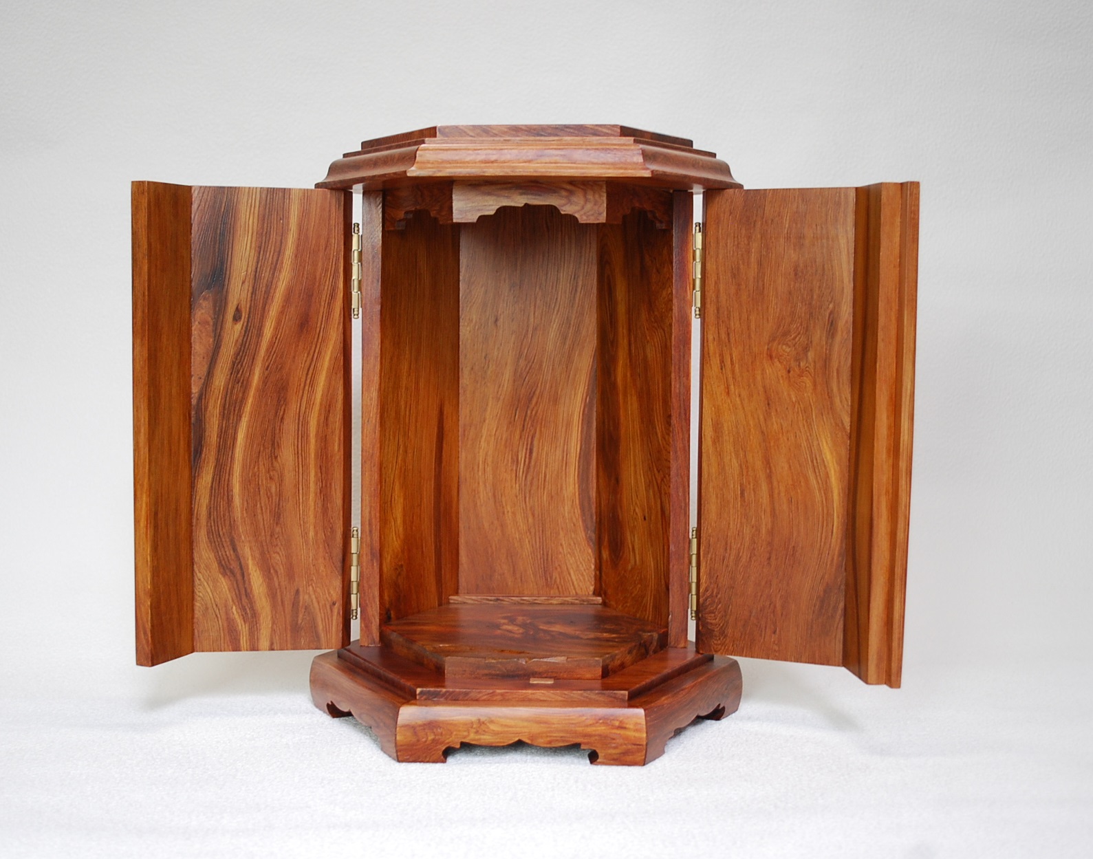 六角逗子　油木材の画像