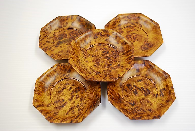 泡瘤八角茶托の画像