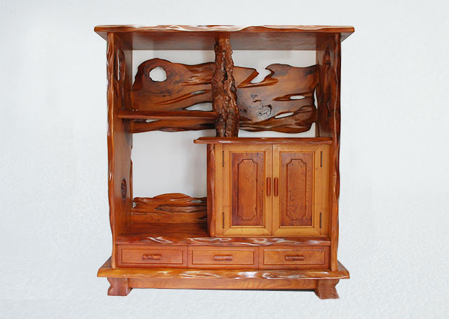 屋久杉飾り棚の画像